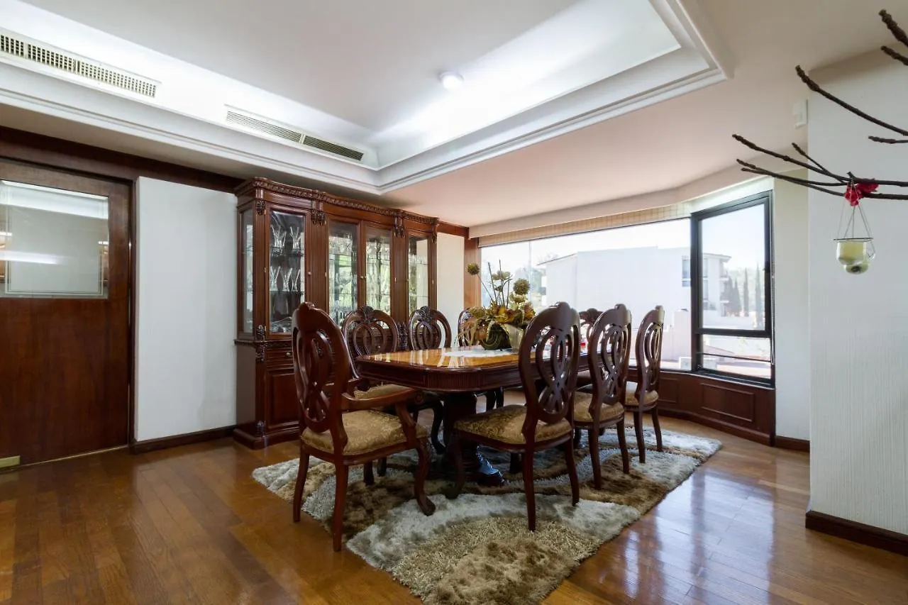 Penthouse Los Colomos Guadalajara 0*,